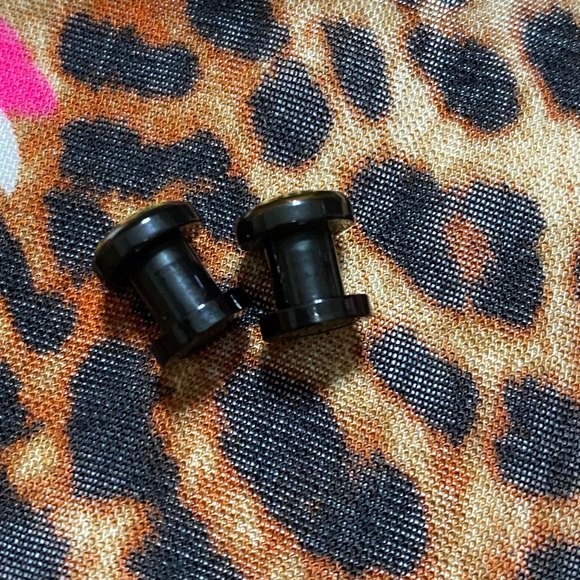 Jewelry 2 Gauge Leopard Plugs With Screw On Back Poshmark